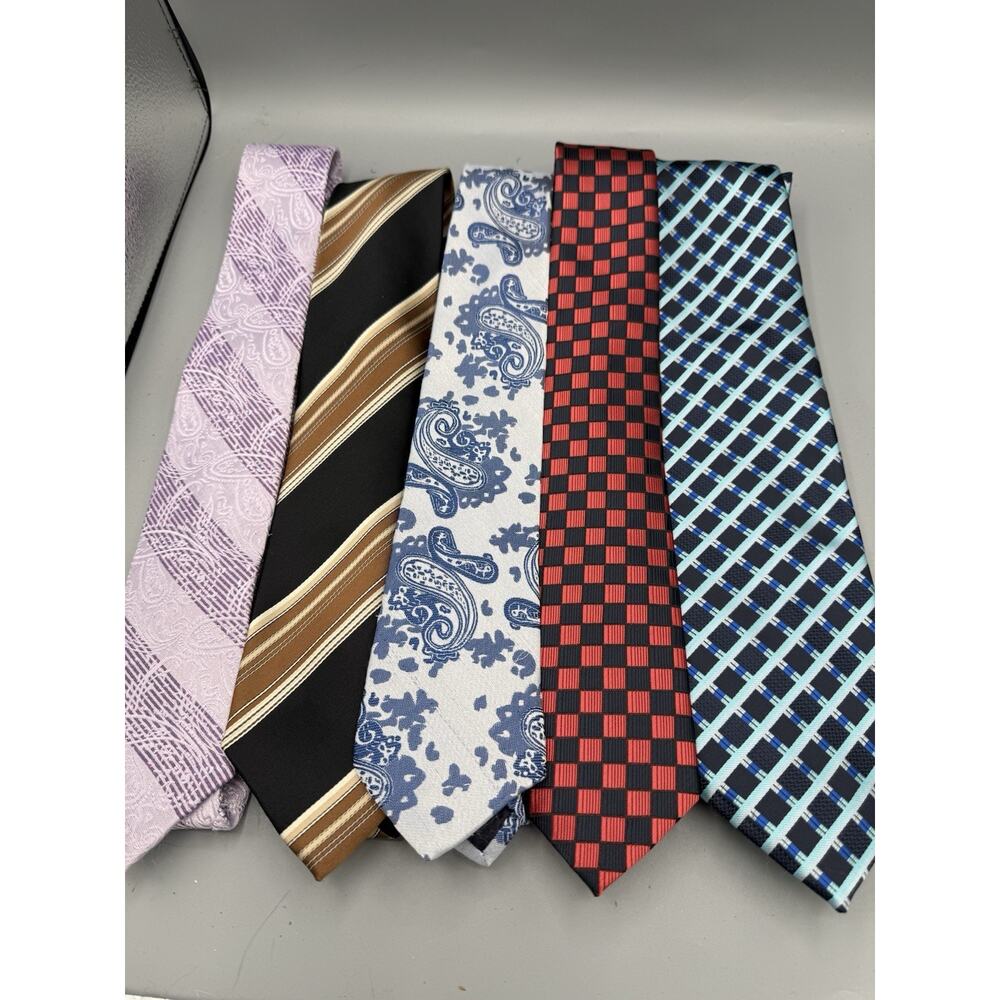 Lot of 5 Versa Collezioni Mens Neck Ties Paisley Stripe Geometric